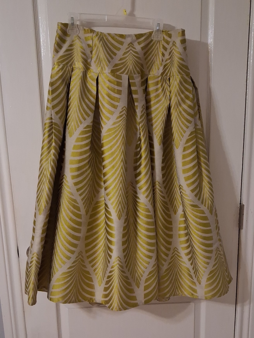 Pleated A-Line Skirt in Yellow Leaf Print